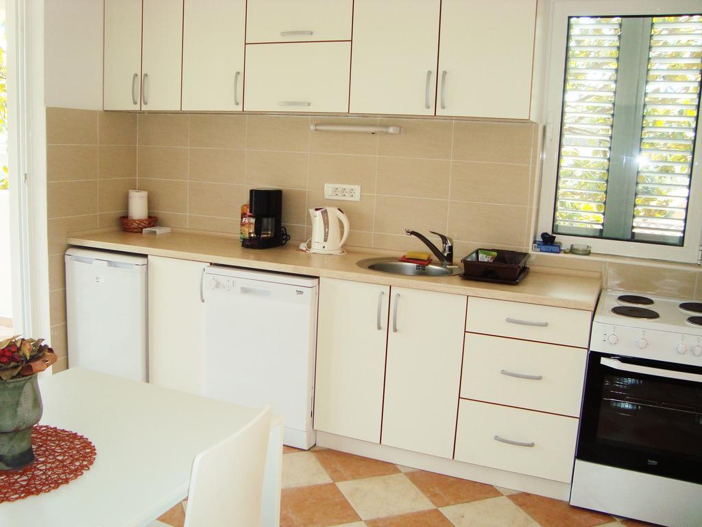 טיווט Apartments Rolovina חדר תמונה
