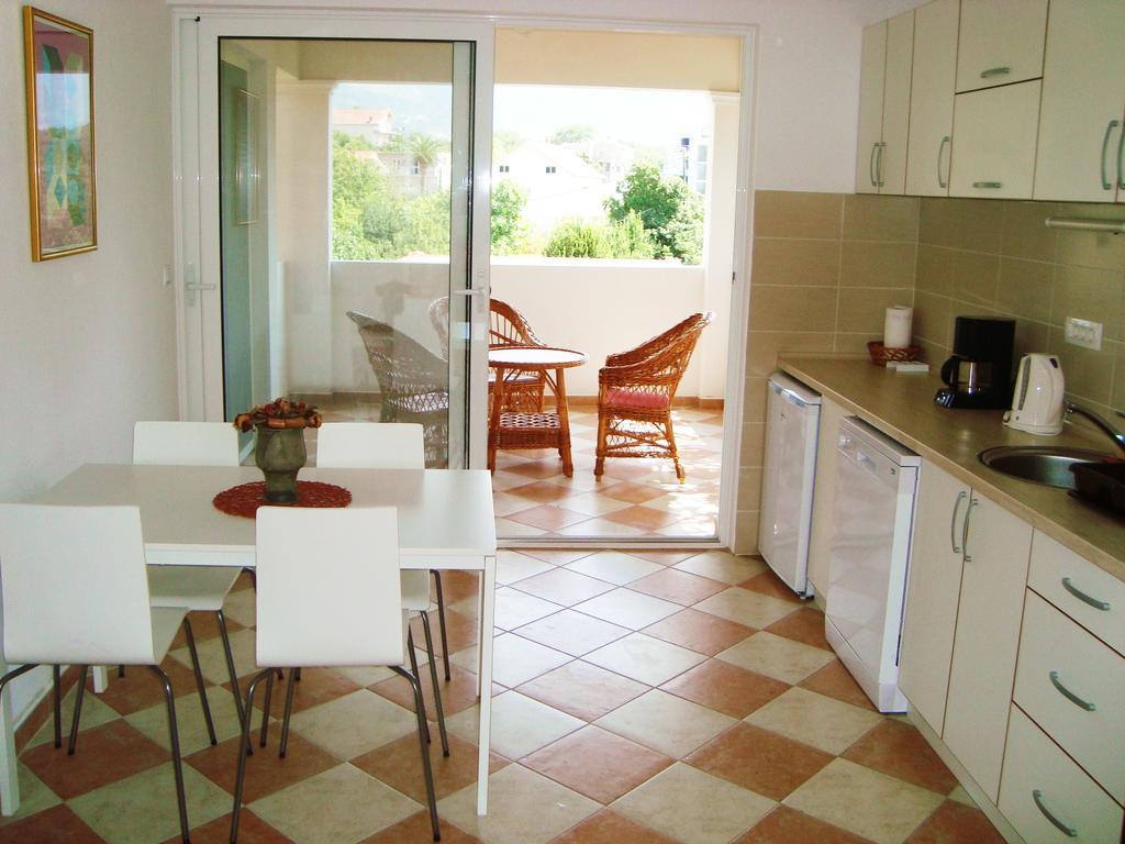 טיווט Apartments Rolovina חדר תמונה