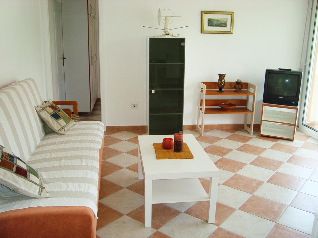 טיווט Apartments Rolovina חדר תמונה